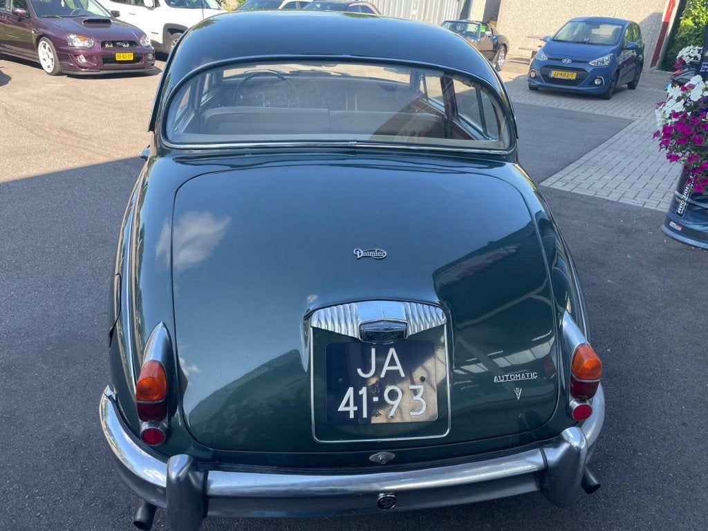 Daimler V8 250 V8 MKII SALOON, Auto's, Overige Auto's, Gebruikt, 8 cilinders, 1436 kg, Origineel Nederlands
