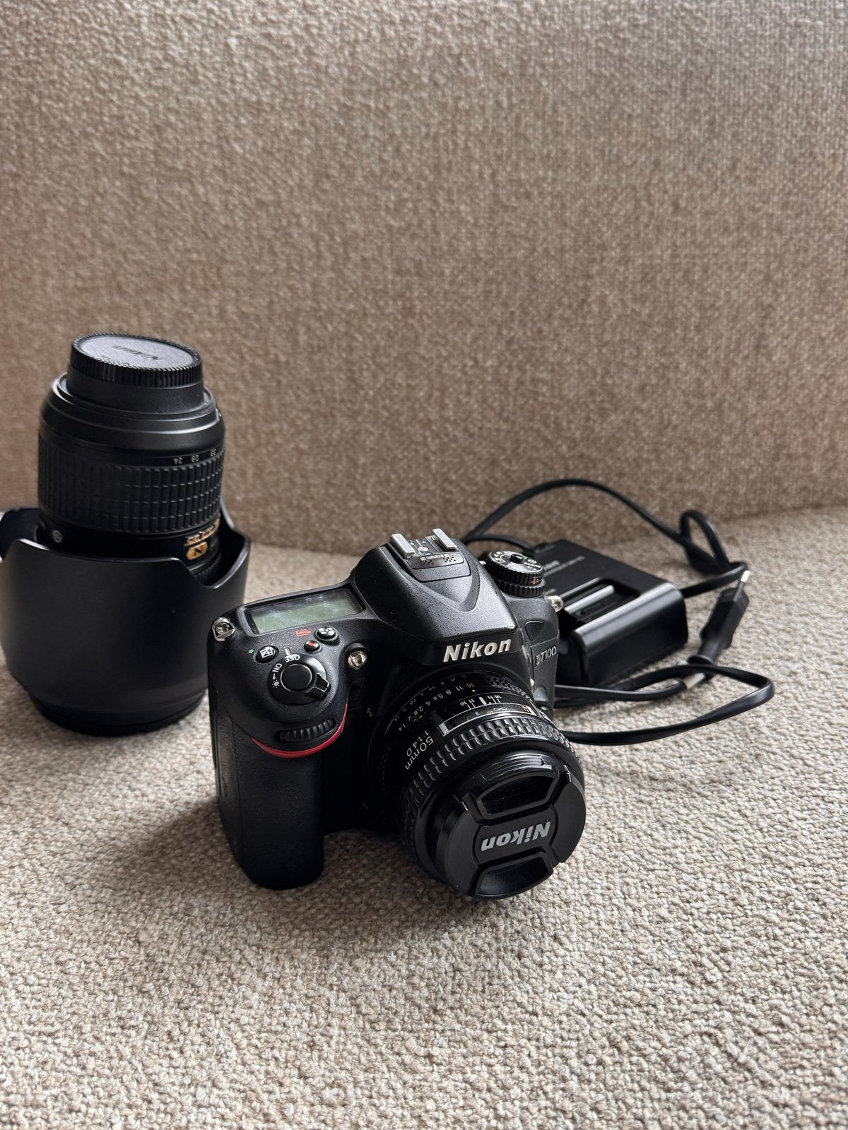 Nikon D7100 spiegelreflexcamera met 2 lenzen, Ingebouwde flitser, Gebruikt, Spiegelreflex, Ophalen of Verzenden