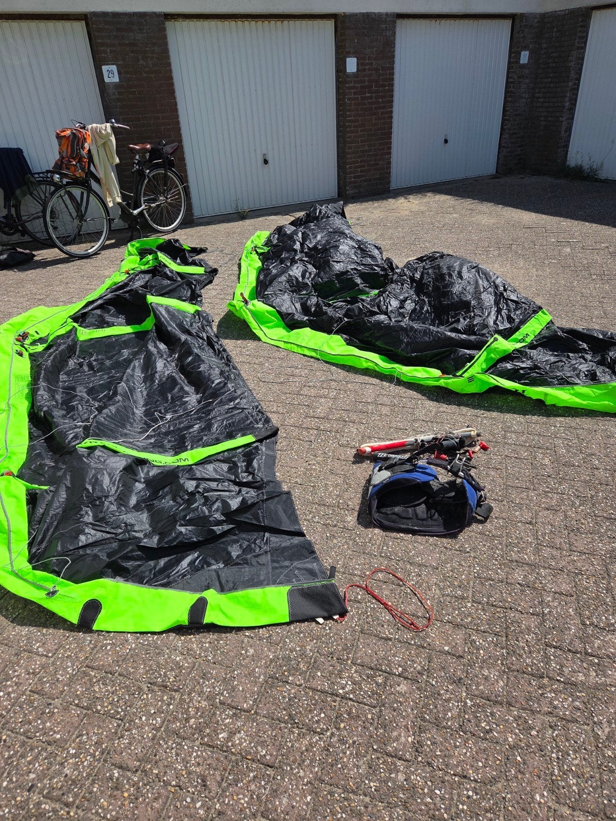 Nobile Kites 9m & 11m  bar en trapeze - Ideaal voor starte, Ophalen