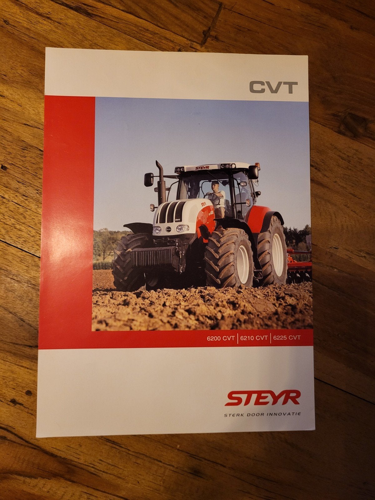 tractor folder Steyr 6200 CVT 6210 CVT 6225 CVT, Boeken, Ophalen of Verzenden