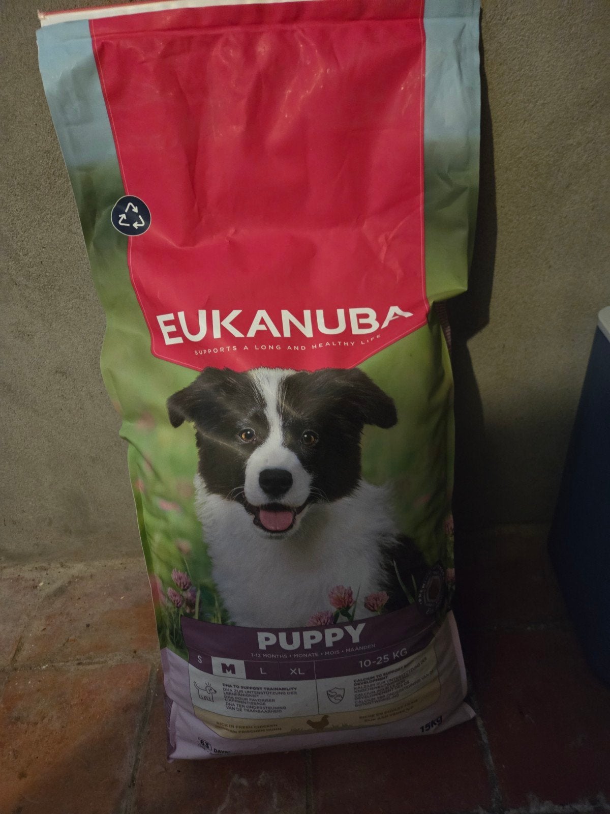 Hondenbrokken, Eukanuba, puppy-medium, Dieren en Toebehoren, Ophalen of Verzenden, Hond