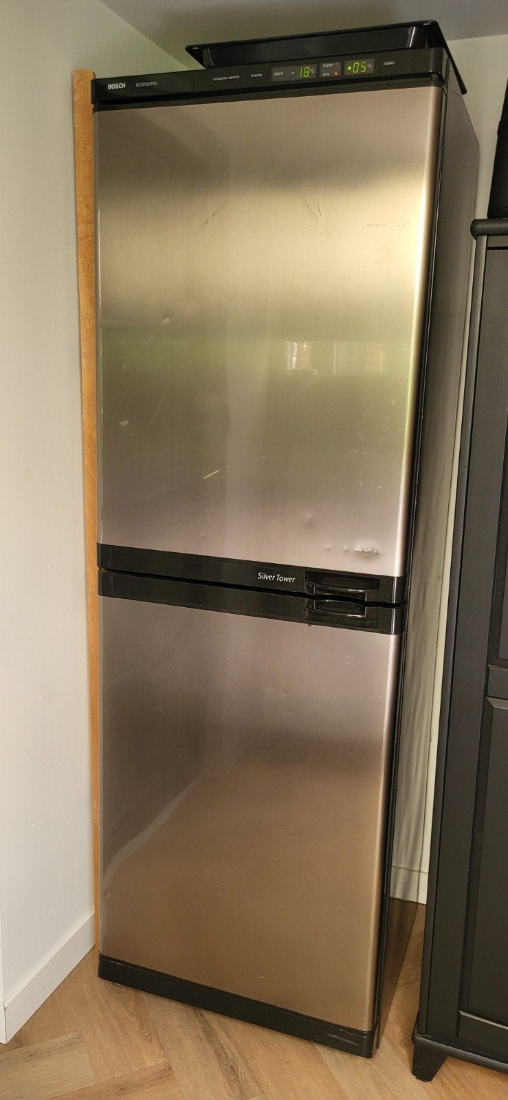 Bosch Koel/Vriescombinatie - Goede staat, 1 lade beschadigd, Witgoed en Apparatuur, Ophalen, Gebruikt, 200 liter of meer, Met aparte vriezer