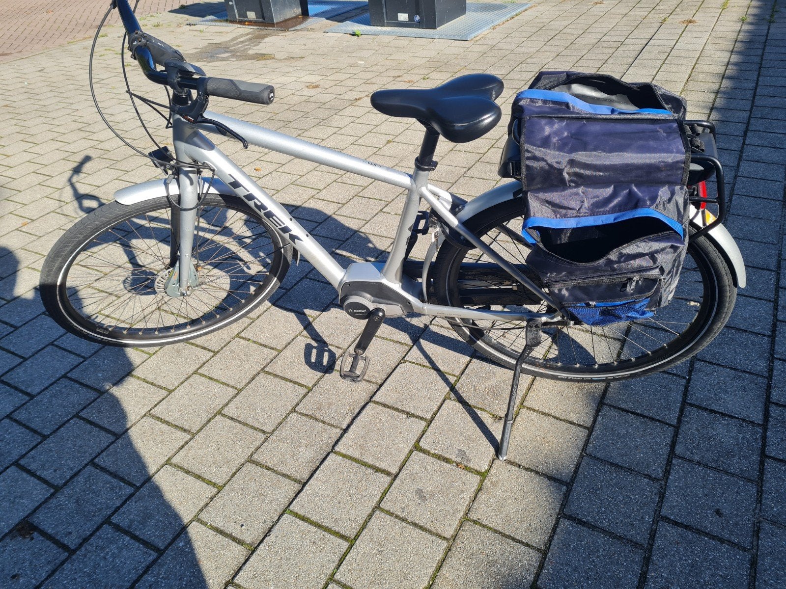 trek um1+ met bosch middenmotor bereik 60 km, Overige merken, Gebruikt, Velgrem, Versnellingen
