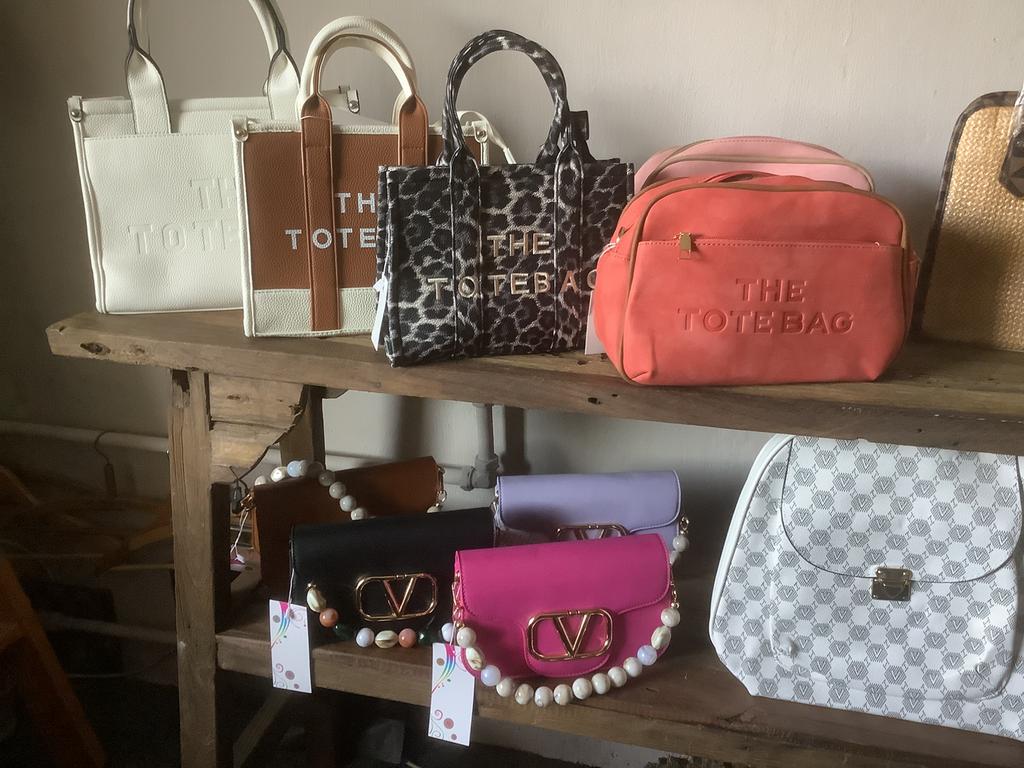 Nieuwe hand tassen 15euro, Ophalen of Verzenden, Zo goed als nieuw