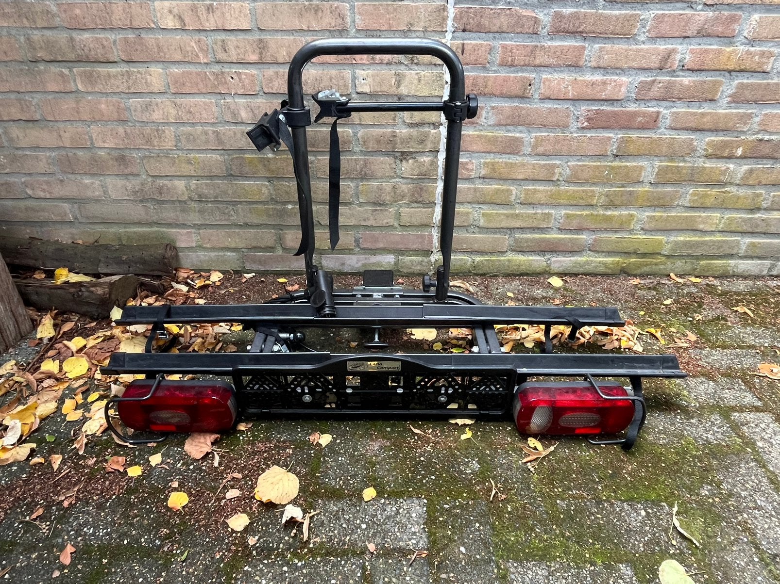 Fietsendrager Carlo compact, Ophalen, Zo goed als nieuw, Trekhaakdrager, Elektrische fiets