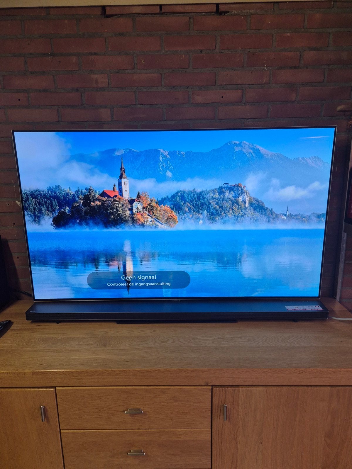 Foto 3 van LG OLED55B6V Smart TV - Nieuw scherm, perfecte staat