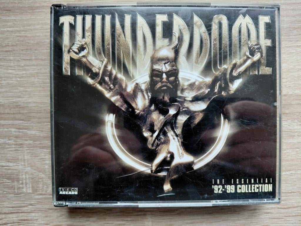 Thunderdome the essential 92 - 99 collection, Ophalen of Verzenden, Gebruikt, Dance Populair