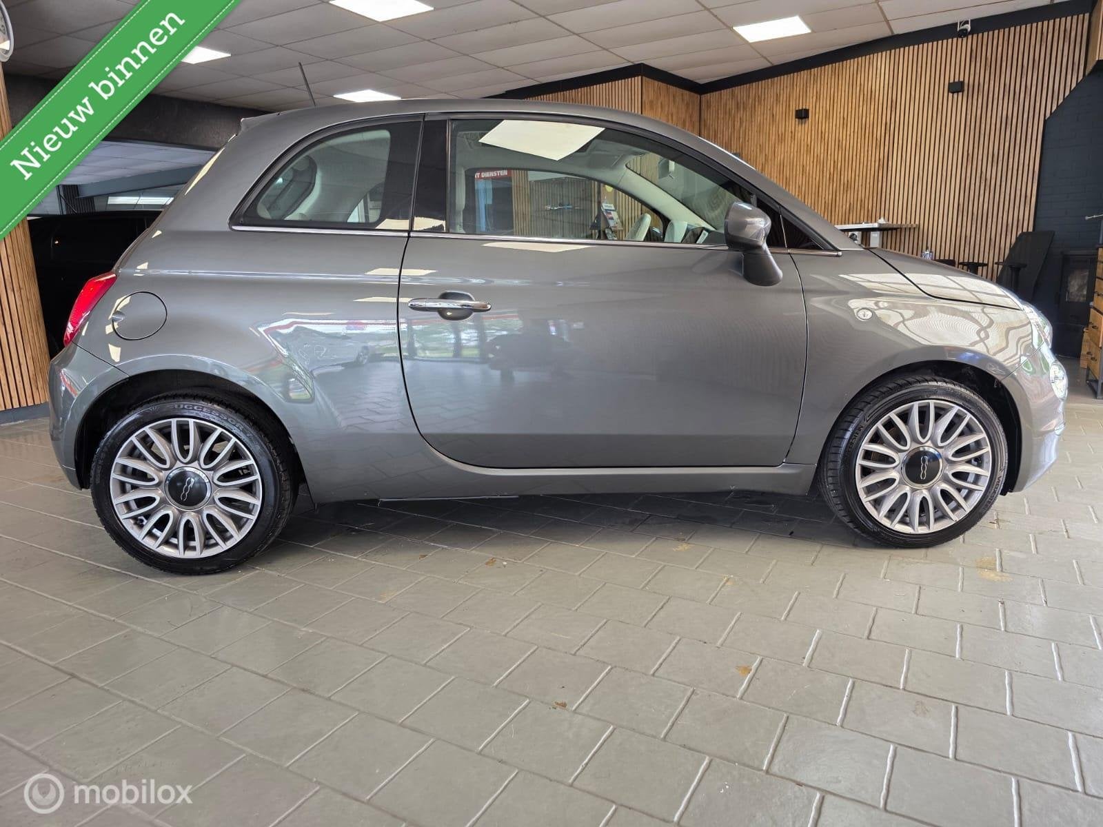 Fiat 500 0.9 Turbo Loung Navi Carplay Pdc Pano Dak Inclusief, Voorwielaandrijving, Gebruikt, 905 kg, Origineel Nederlands