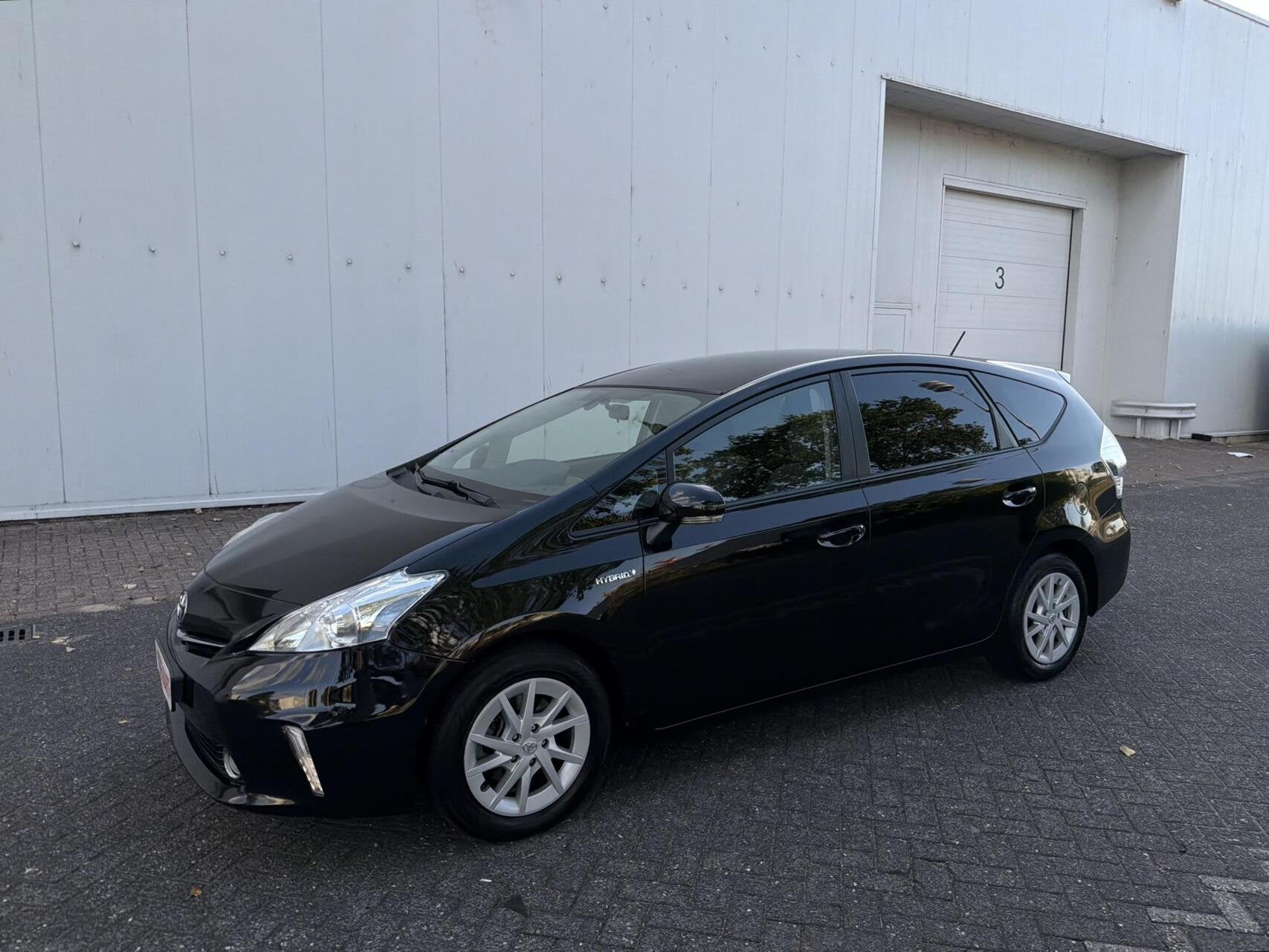 Toyota Prius Wagon 1.8 Aspiration - NAVI/PANODAK/CAMERA/NAP, Auto's, Euro 5, 136 pk, Gebruikt, 4 cilinders