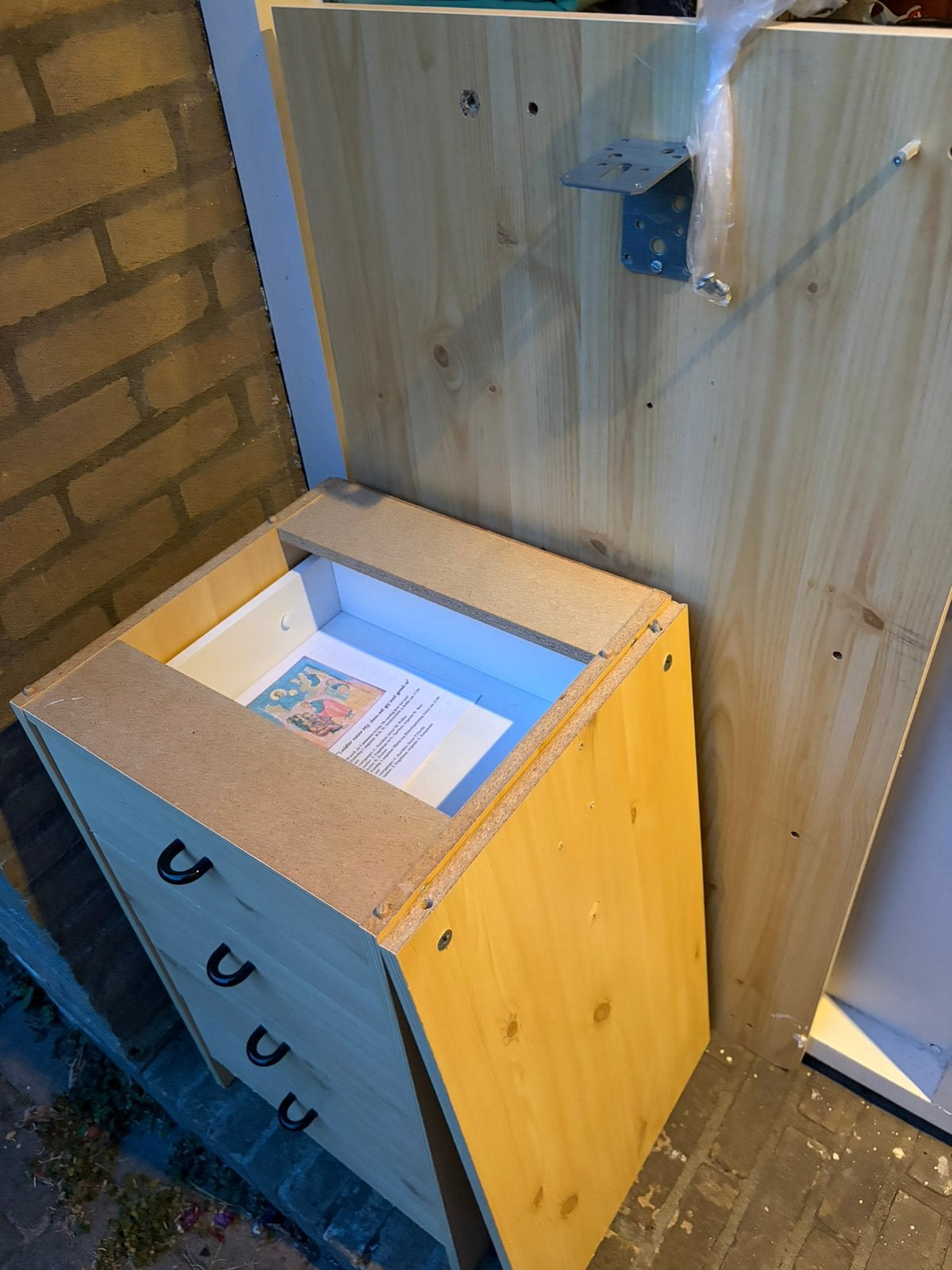 Leuk klein bureau, Ophalen