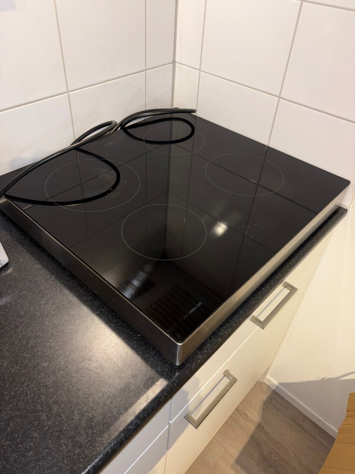 Inductie kookplaat 60cm 4-pits- Nieuwstaat - jaar gebruikt, Ophalen, 4 kookzones, Zo goed als nieuw, Inbouw