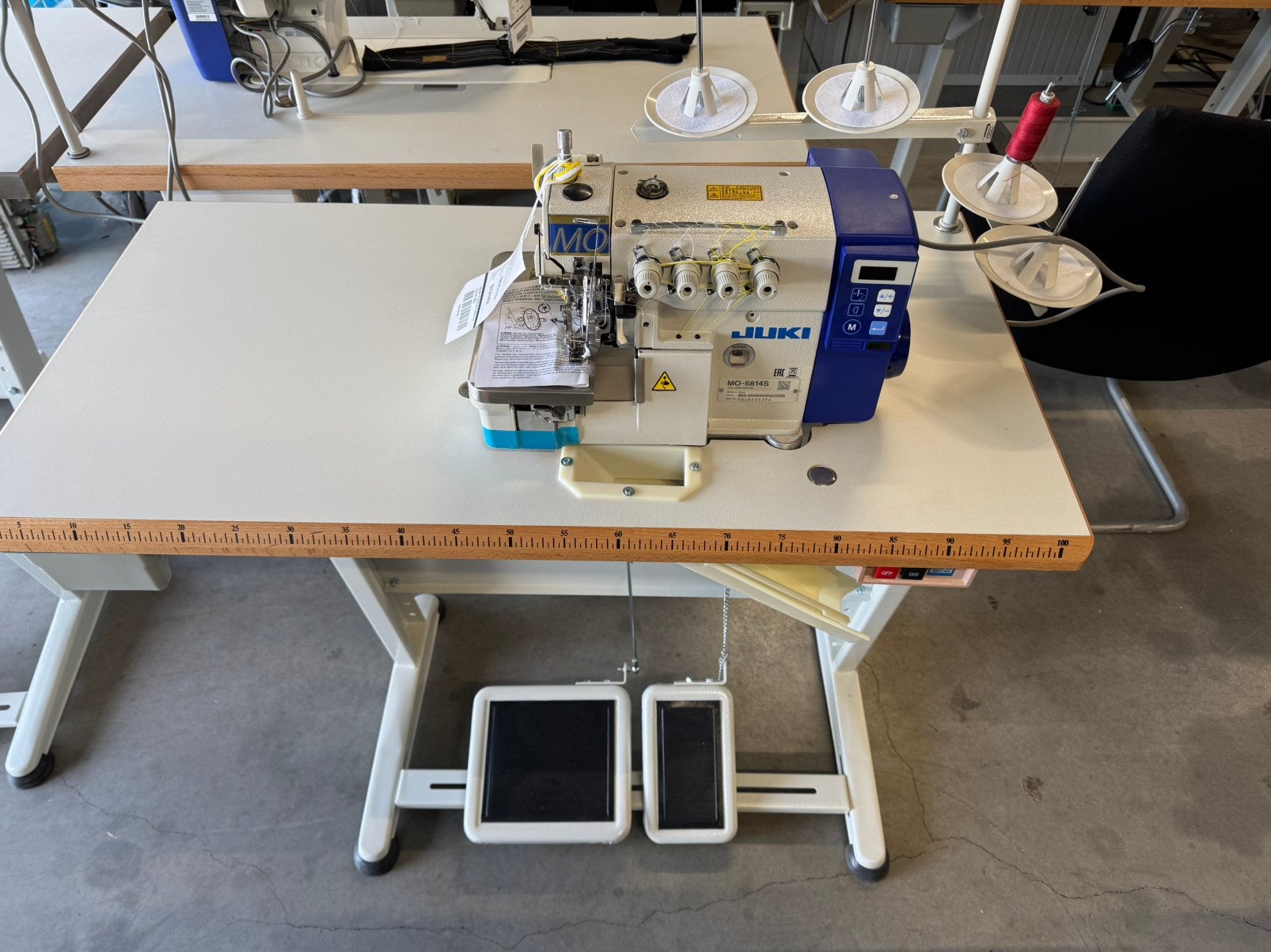 Industriele lockmachine overlock juki mo6814s 4draad nieuw, Overige merken, Nieuw, Juki, Ophalen of Verzenden