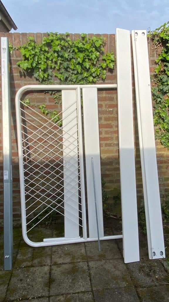 IKEA NESTTUN bedframe gratis op te halen, Huis en Inrichting, Slaapkamer | Bedden, Ophalen, Gebruikt, Industriaal, Wit