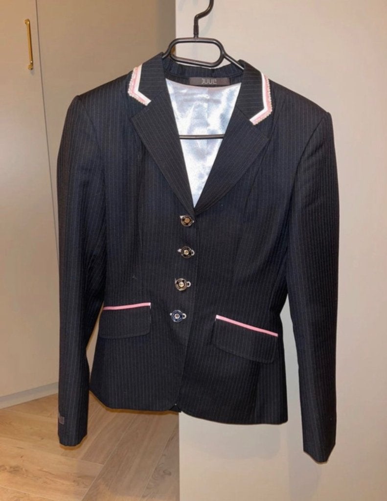 Juulc wedstrijdjasje, Dieren en Toebehoren, Paardrijkleding, Gebruikt, Dressuur, Ophalen of Verzenden, Zwart