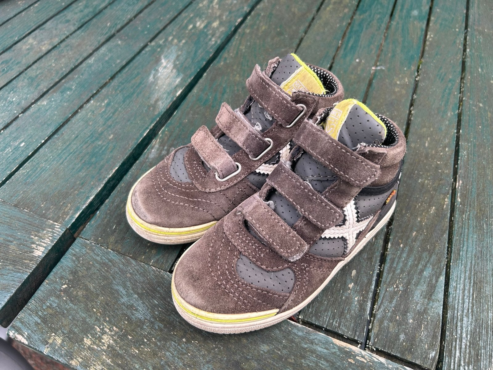 Munich schoenen maat 28, Gebruikt, Jongen of Meisje, Schoenen, Ophalen of Verzenden