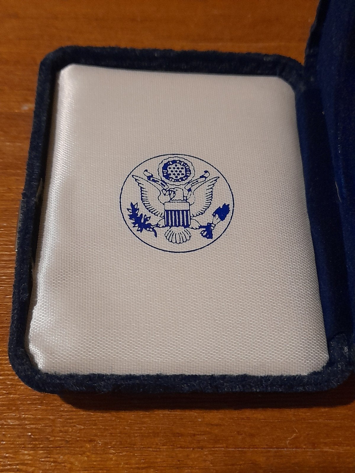 Eisenhower Dollar Amerika in fluwelen box en capsule, Postzegels en Munten, Munten | Amerika, Ophalen of Verzenden, Noord-Amerika