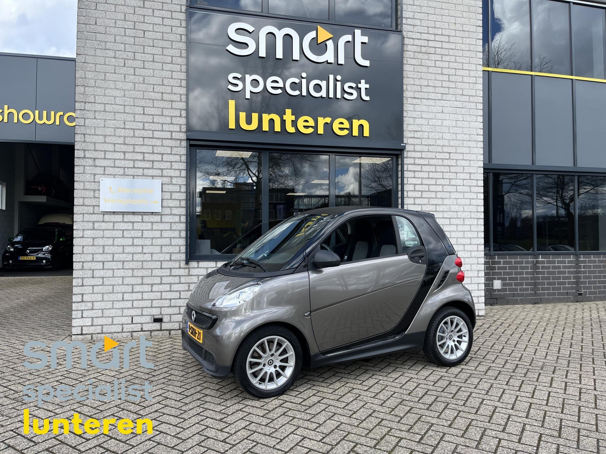 smart fortwo coupé 1.0 mhd Pure, Automaat, Euro 5, Gebruikt, 18 €/maand