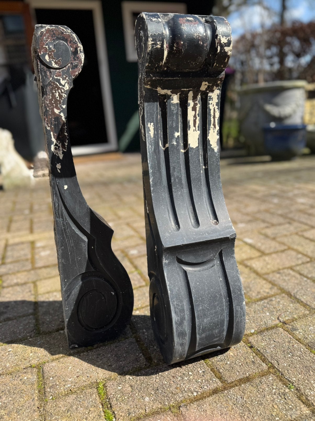 Decoratieve Gevel Ornamenten van Belgisch Hardsteen, Ophalen