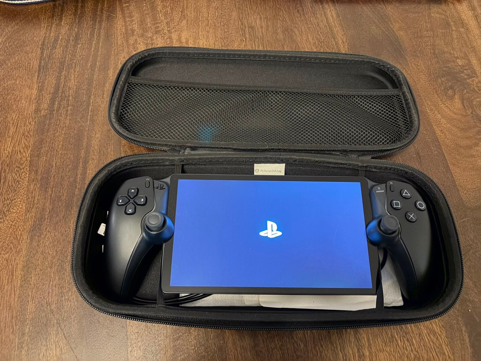 Sony PlayStation Portable met hoes, Spelcomputers en Games, Ophalen, PlayStation 5, Overige typen, Zo goed als nieuw