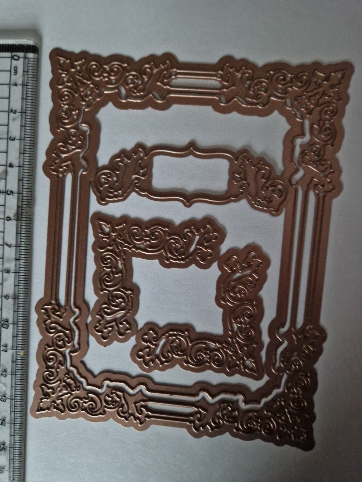 Spellbinders Regal Frame Snijmallen Set, Hobby en Vrije tijd, Ophalen of Verzenden, Gebruikt