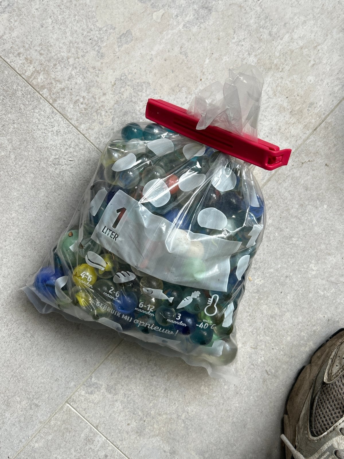 8 zakken knikkers (1,5 kg per zak) - Ophalen in Elspeet, Ophalen, Gebruikt, Jongen of Meisje