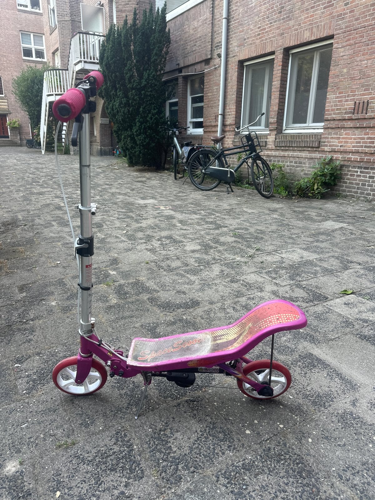 Roze Space Scooter, Fietsen en Brommers, Ophalen, Gebruikt, Gewone step