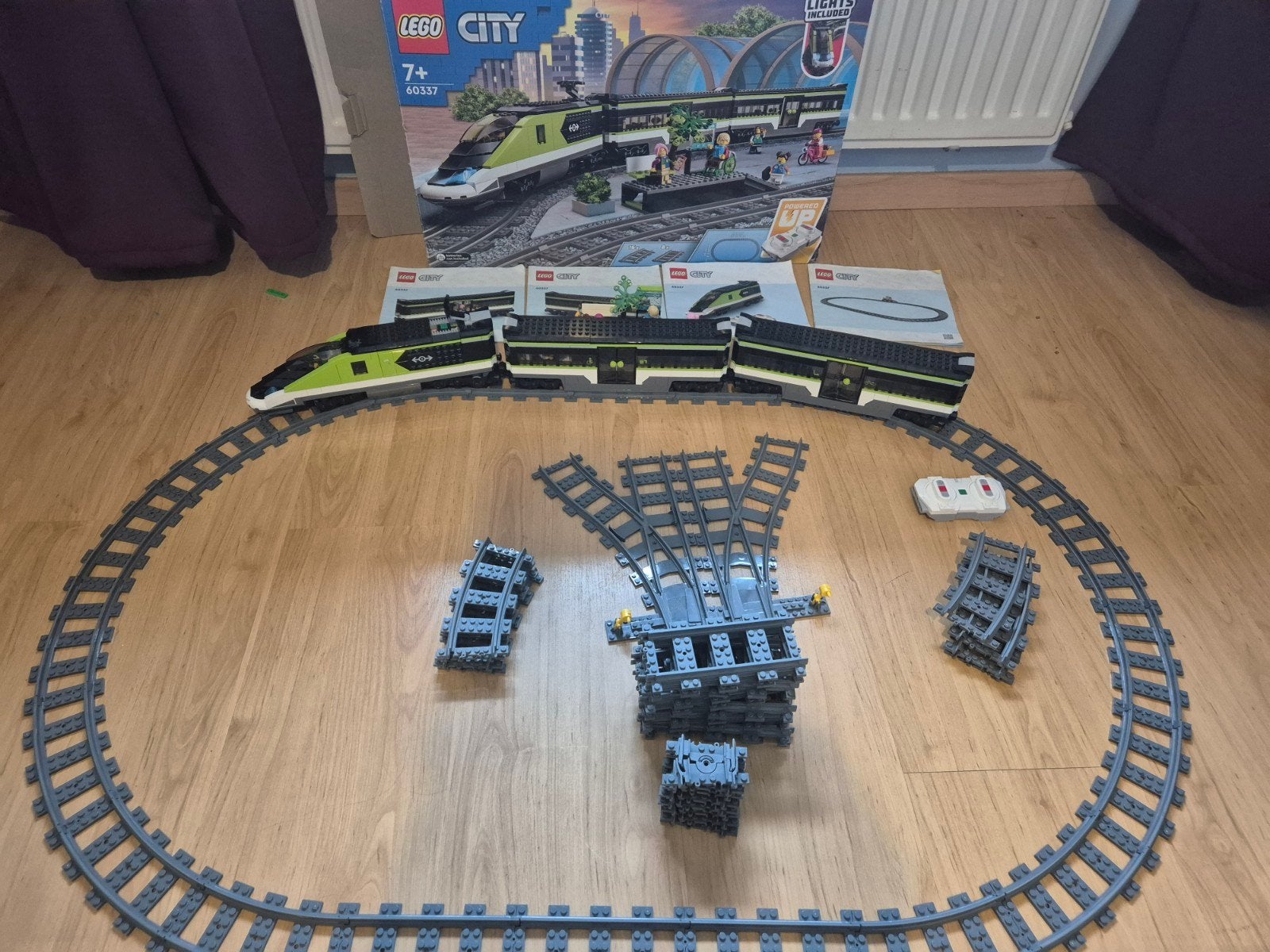 LEGO City Passagiersttein 60337 met 2 uitbreidingen, Kinderen en Baby's, Speelgoed | Duplo en Lego, City, Lego, Ophalen of Verzenden