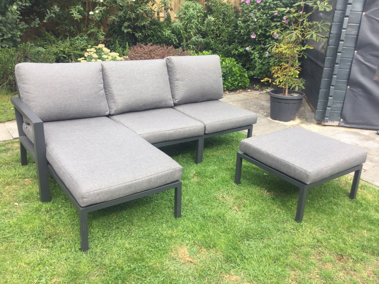 Tuin/loungeset Intratuin. Niet gebruikt., Tuin en Terras, Ophalen, Zo goed als nieuw