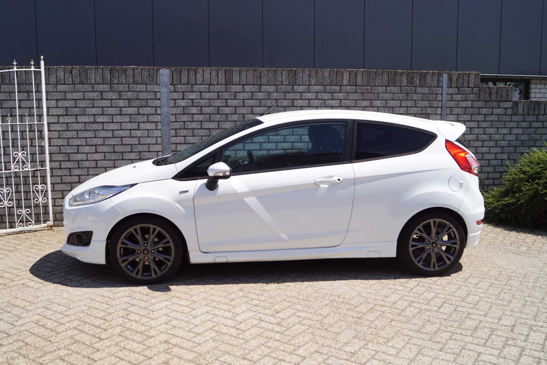 Ford Fiesta 1.0 EcoBoost ST Line 3 Deurs Sportst Navi Clima, Voorwielaandrijving, Lichtsensor, Origineel Nederlands, Bedrijf