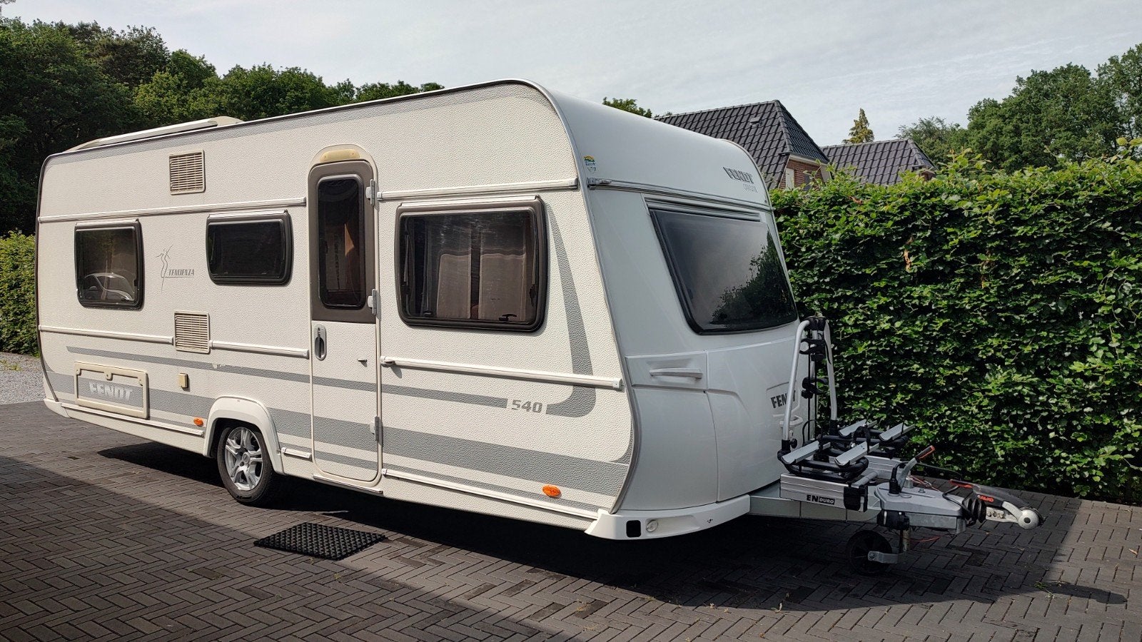 Caravan Fendt 540 TG bouwjaar 2012, Caravans en Kamperen, Caravans, 2 aparte bedden, Rondzit, Particulier, Kachel
