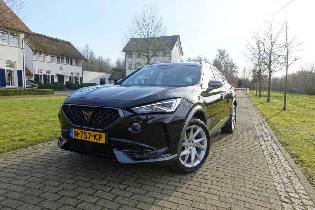 CUPRA Formentor 1.5 TSI | CarPlay | Camera | Stoelverwarming, Auto's, Cupra, 12 maanden, Euro 6, 4 cilinders, Zwart