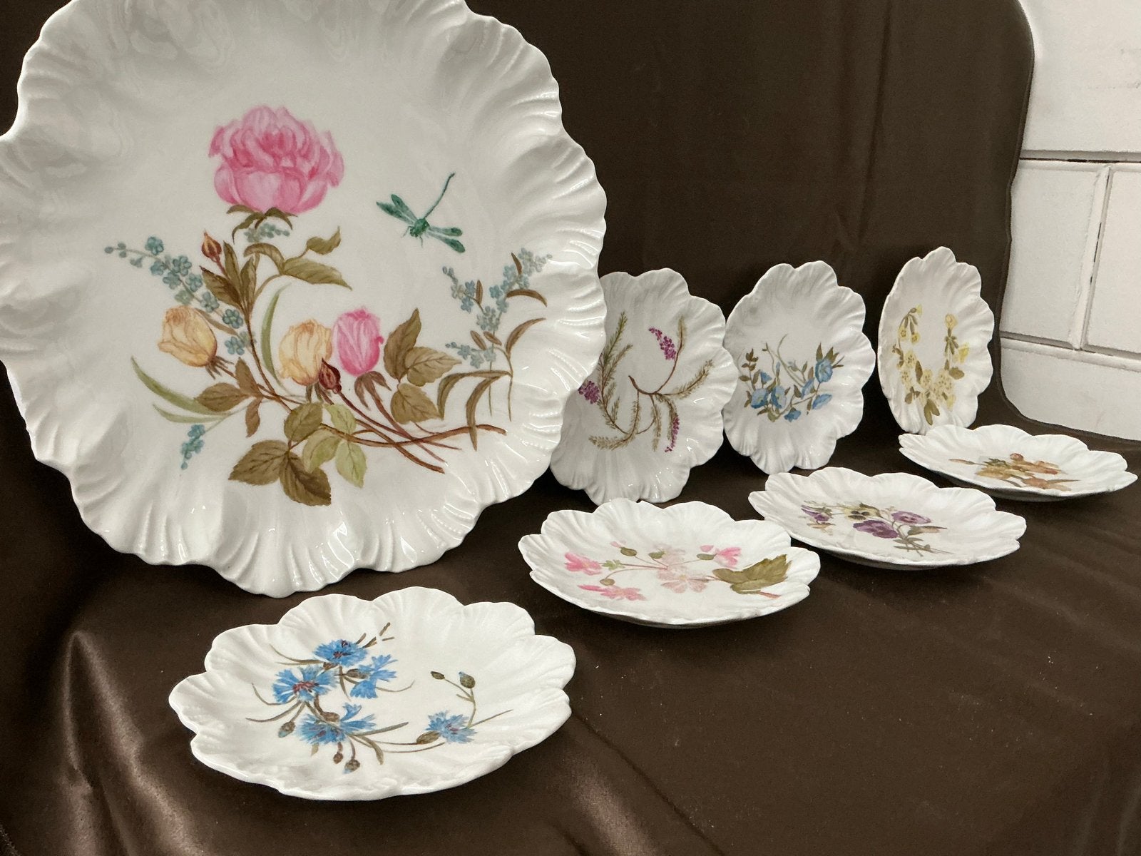 Limoges France Porseleinen Schalen - Bloemenmotief WD-026, Antiek en Kunst, Antiek | Servies los, Ophalen of Verzenden