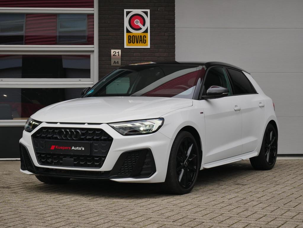 Audi A1 Sportback 30 TFSI 3x S line| Camera| Carplay| Led| K, Zwart, Met garantie (alle), Leder en Stof, Wit