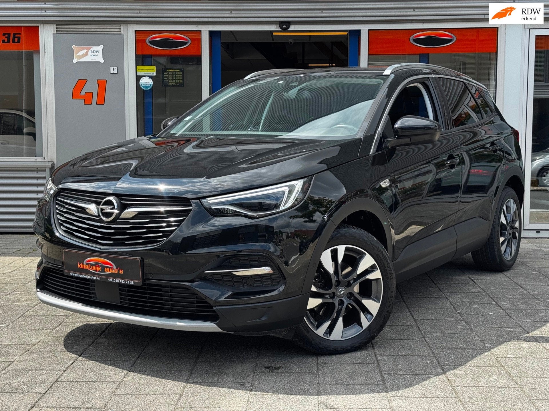 Opel Grandland X 1.2 Turbo Ultimate Automaat Elec. Achterkle, Auto's, Opel, Dealer onderhouden, Gebruikt, 1199 cc, Leder en Stof