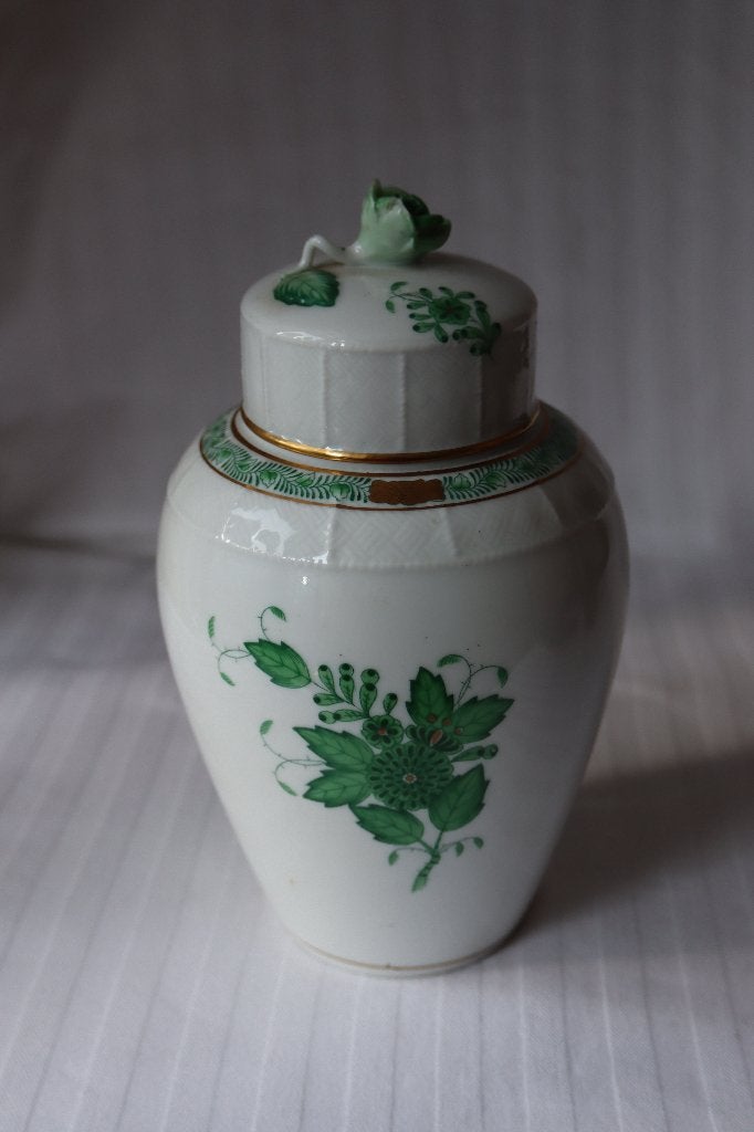 Vintage Herend Apponyi Groen dekselpot/vaas, Ophalen of Verzenden