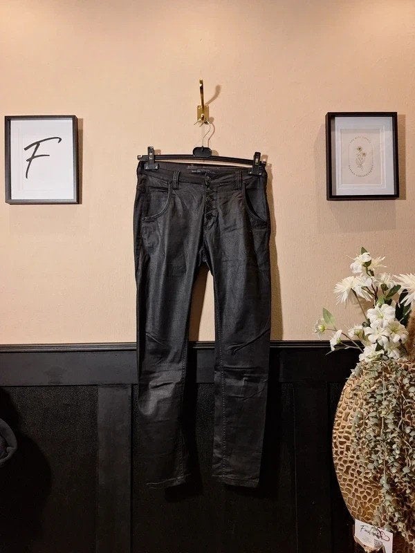 Bianco | Coated jeans Limited Edition | Maat 36 | Zwart, Bianco, Fashiontiek, Zwart, Ophalen of Verzenden