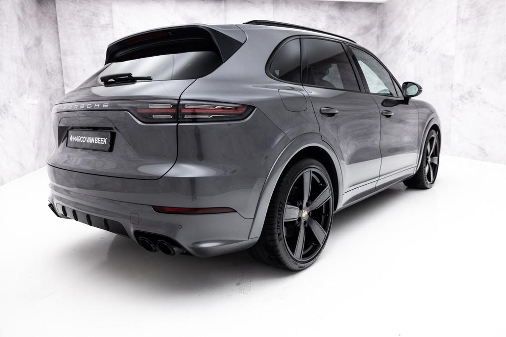 Porsche Cayenne 3.0 | Pano | SportDesign | Luchtvering | 22", Automaat, Gebruikt, 2995 cc, 1960 kg