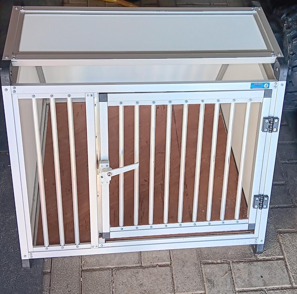 1 vaks Hondenkooi / Autokooi te koop., Dieren en Toebehoren, Ophalen, Zo goed als nieuw, 110 cm of meer, Hondenhok