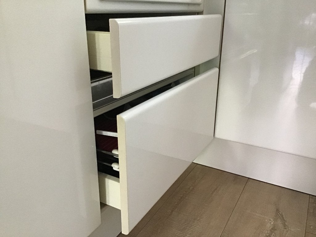 Gezocht: siematic la of ladefront hoogglans wit, type SL202, Wit, Zo goed als nieuw, Minder dan 100 cm, 50 tot 75 cm