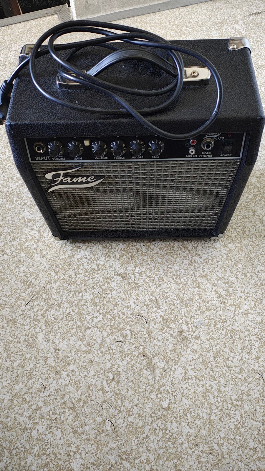 Fame gx15 gitaar versterker, Muziek en Instrumenten, Ophalen, Zo goed als nieuw, Minder dan 50 watt
