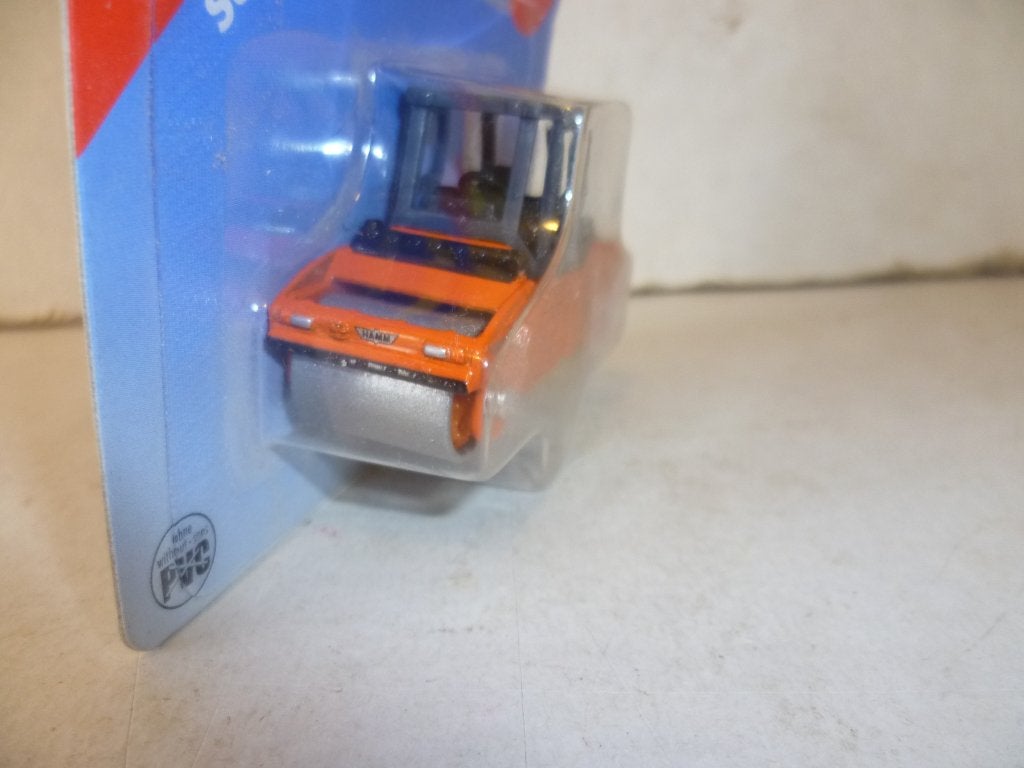 Siku 1304 Strasewalz Wegenwals in blister modelauto, Ophalen of Verzenden, Nieuw, Overige typen