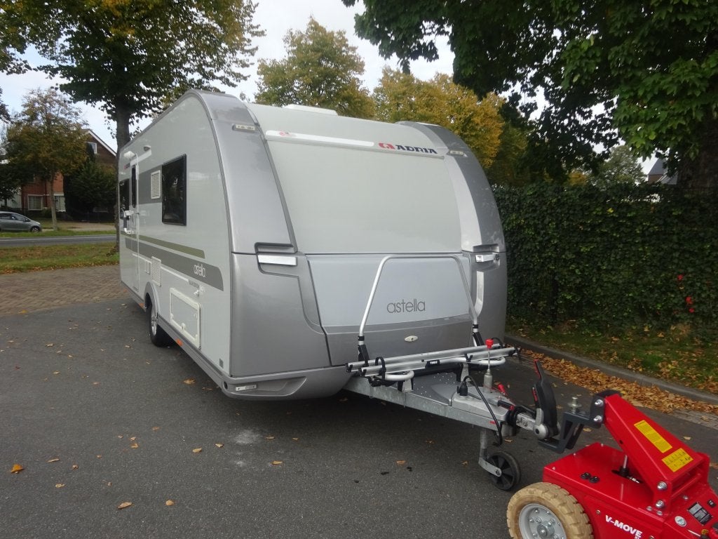 Adria Astella 563 PU GlamEdition #UNIEK#, Rondzit, Bedrijf, Oven, 5 tot 6 meter