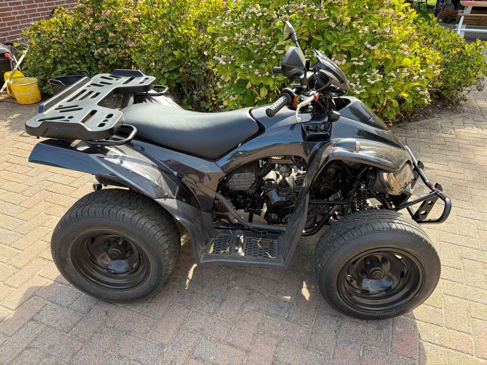 Quad, Sym UA18A totaal gerestaureerd, is weer als nieuw.