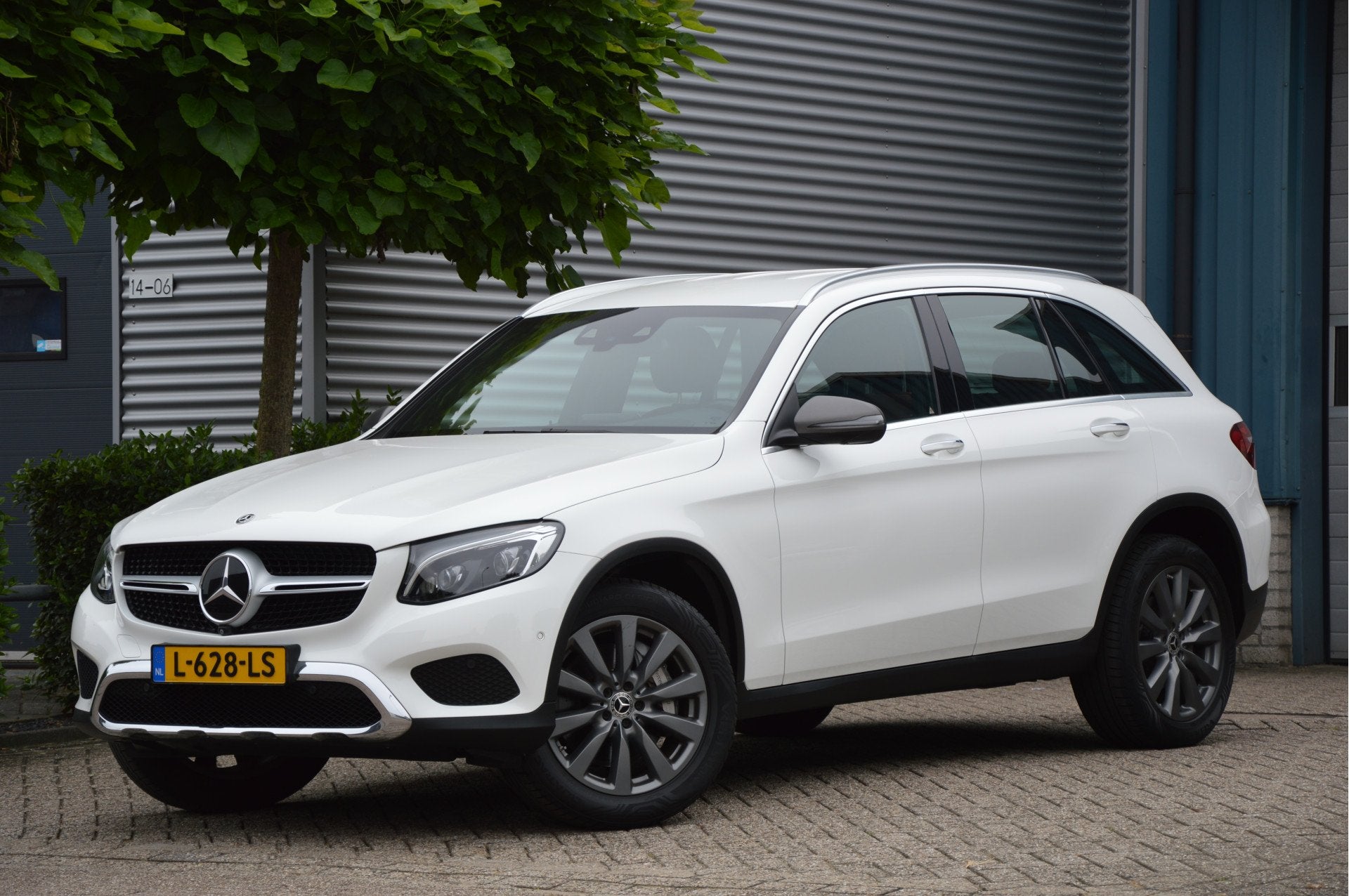 Mercedes-Benz GLC 350e 4MATIC Premium Plus LEDER | MEMORY |, Automaat, Gebruikt, Euro 6, 4 cilinders