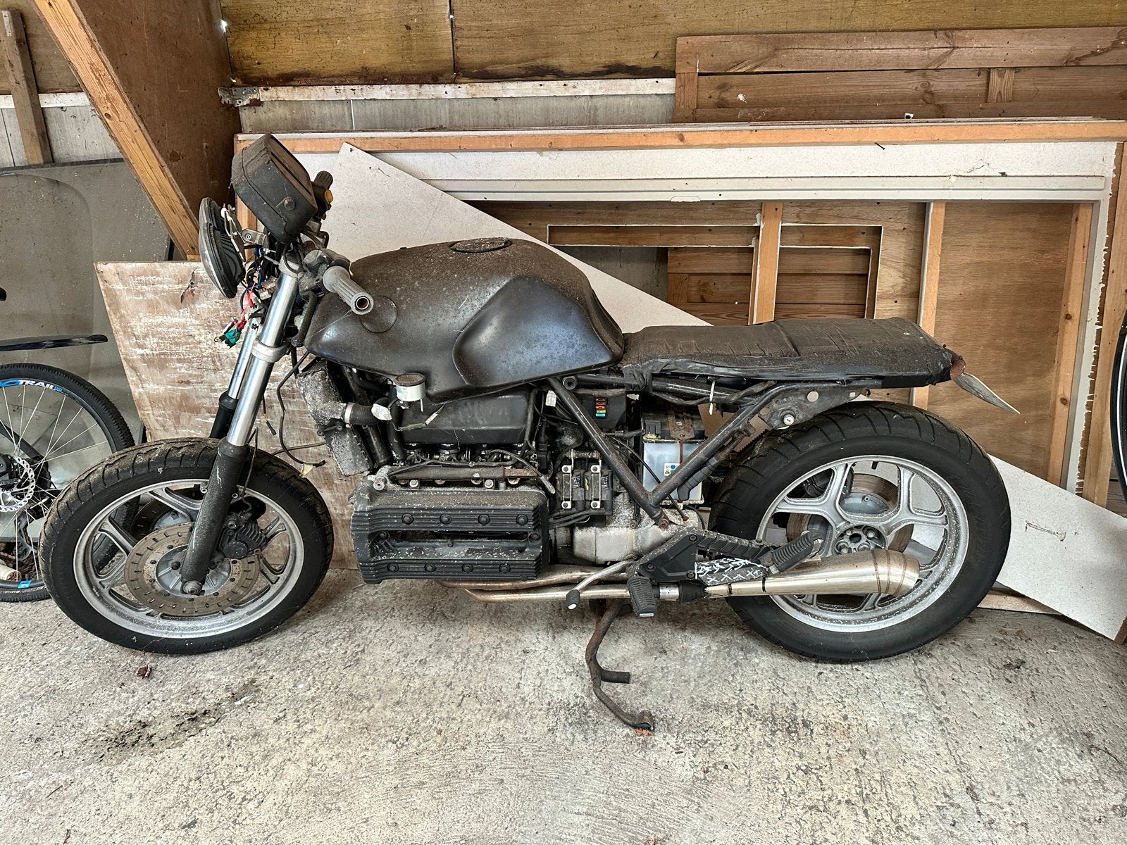 BMW K100 LT - Project Café Racer (originele uitlaat aanwezig, Motoren, Motoren | BMW, Cardan-aandrijving, 4 cilinders, Motorrijbewijs A