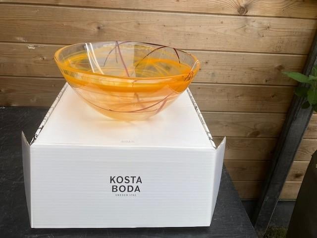 Kosta Boda  glazen schaal, Ophalen