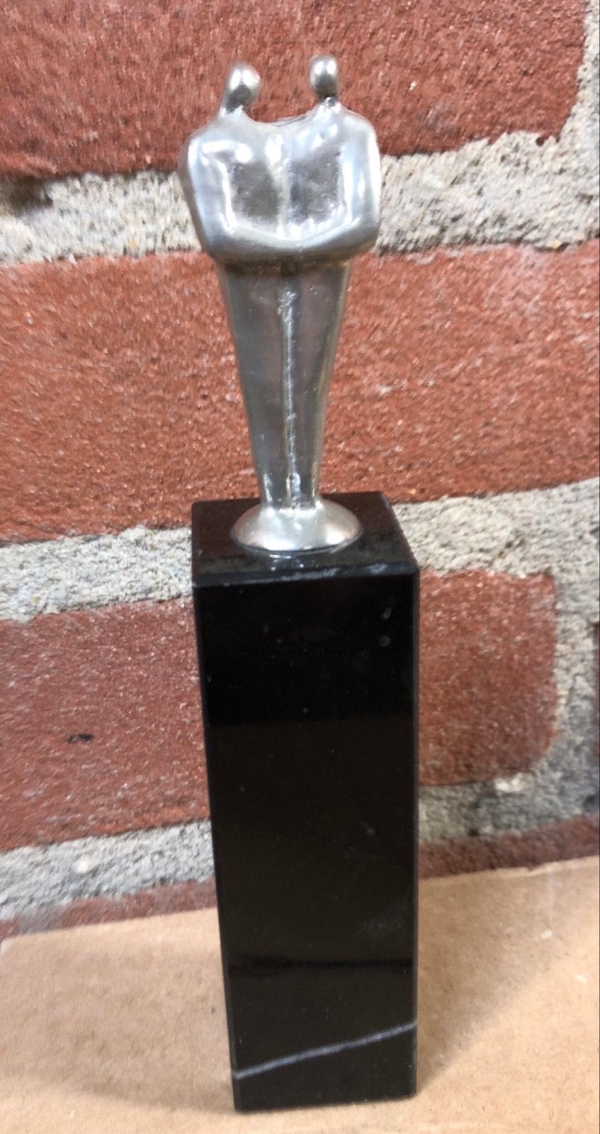 ArtXtrA Zilvertinnen Sculptuur "Bedankt" op Zwarte Sokkel, Zilver, Groep mensen, Minder dan 20 cm, Ophalen of Verzenden