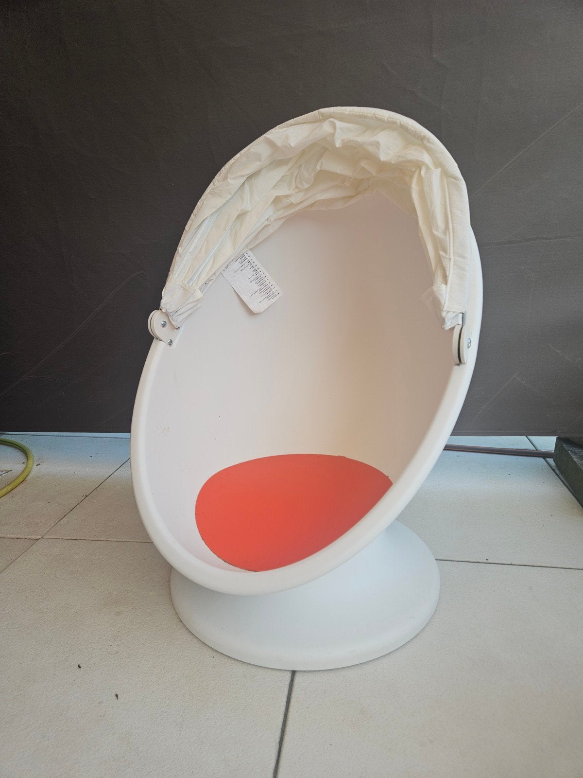 Ikea Egg Stoel voor Kinderen - Binnen & Buiten, Ophalen