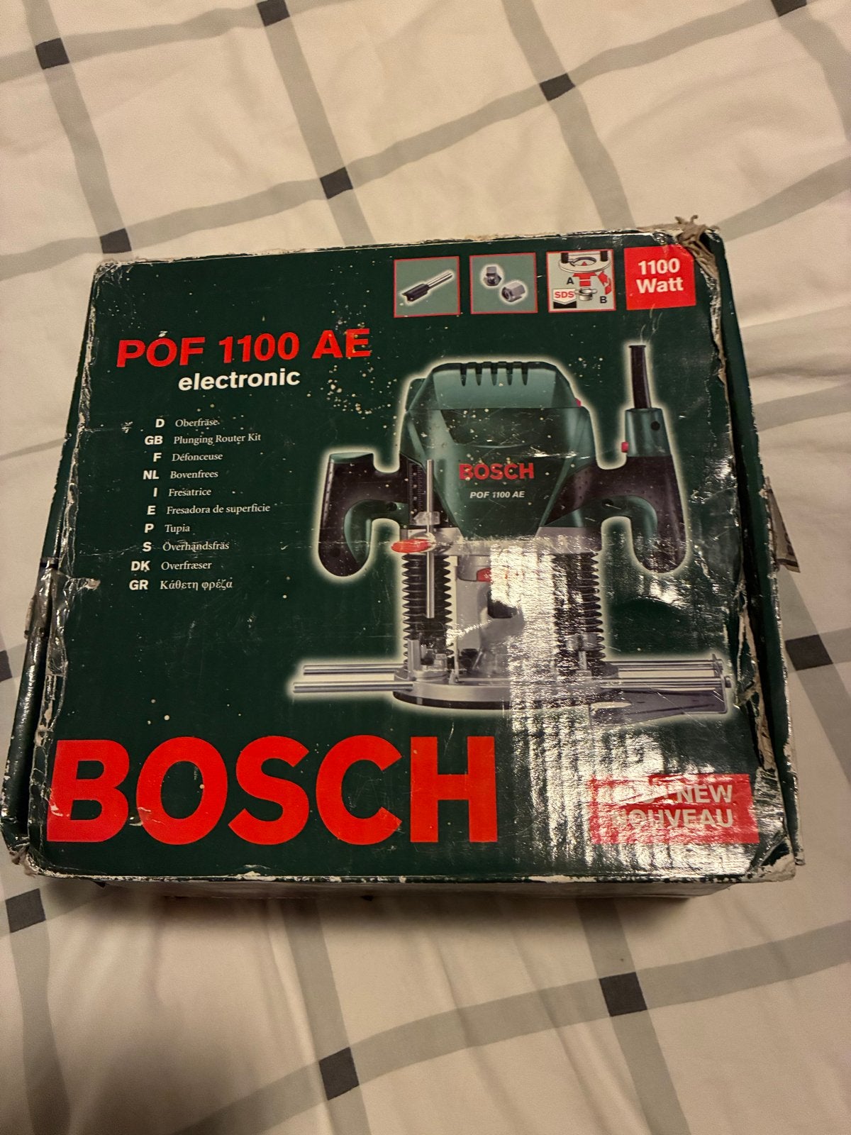 Bosch POF 1100 AE Bovenfrees 1100 Watt, Doe-het-zelf en Verbouw, Gereedschap | Freesmachines, Ophalen, Gebruikt, Elektrisch, Bovenfrees