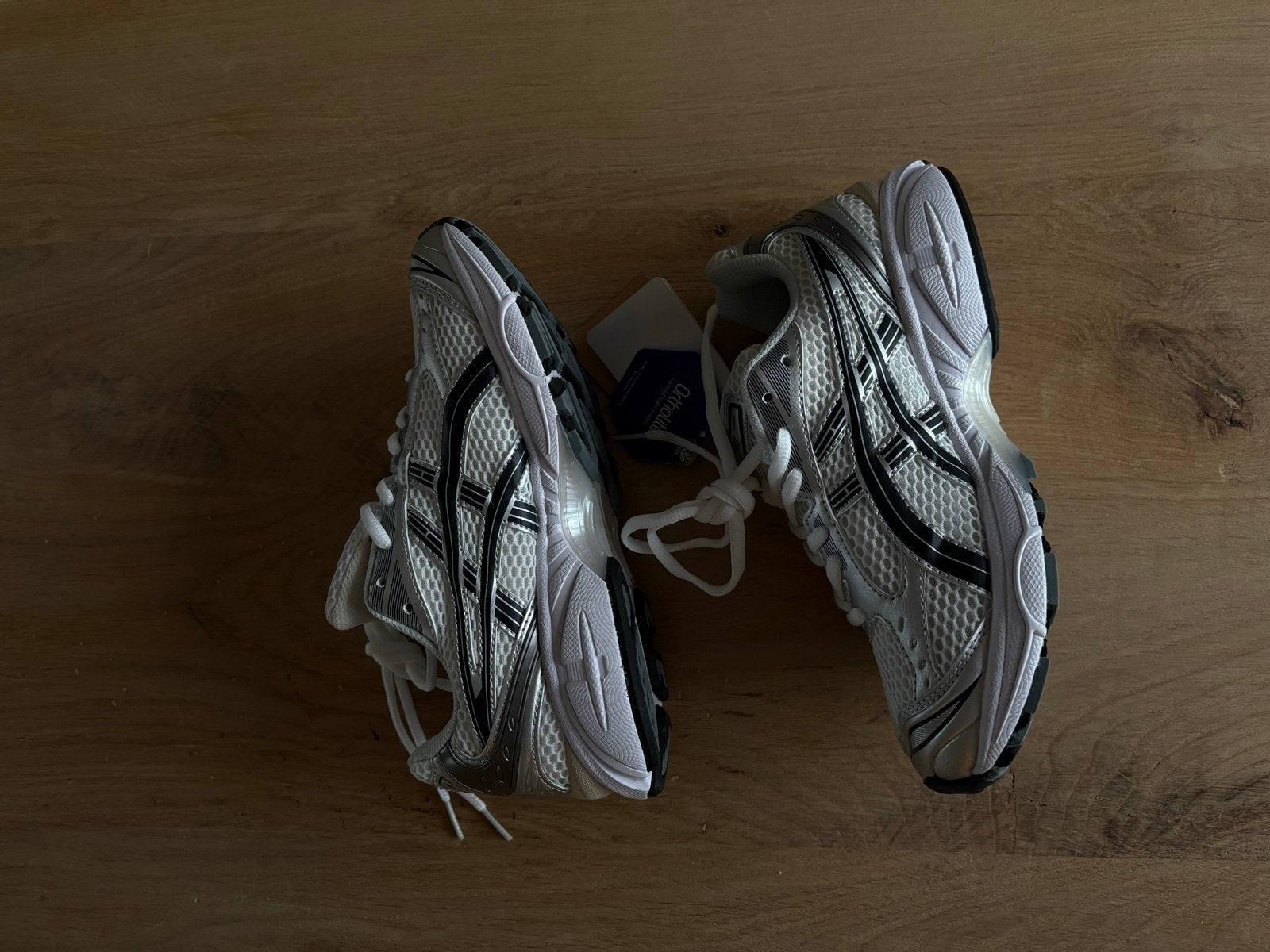 ASICS GEL kayano 14 graphite grey maat 39 (valt als 38), Wit, Nieuw, Ophalen of Verzenden, Sneakers of Gympen